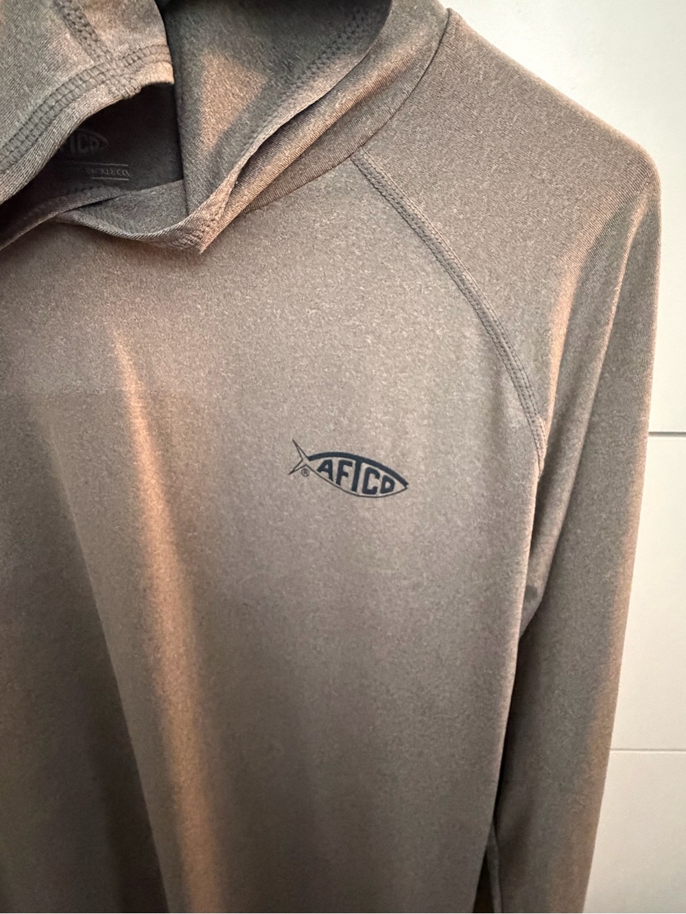 AFTCO Boys Shirts/ Excellent Condition - Picture 2 of 8
